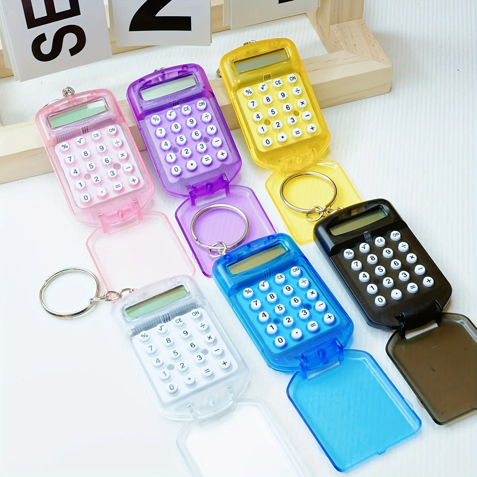 Scientific Calculator For Secondary School - Kleine cartoonrekenmachine met sleutelhanger, 8-cijferig display,